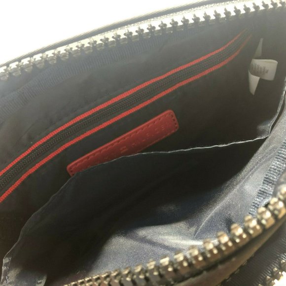 New Tommy Hilfiger Beltbag Fanny Pack Zip - Picture 4 of 5